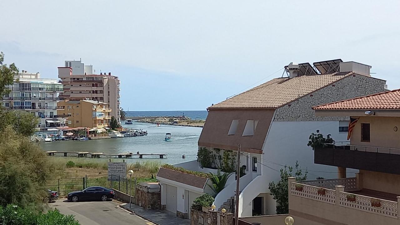 Estudio Roses Con Terraza, Vistas Canal Y Mar Exterior foto